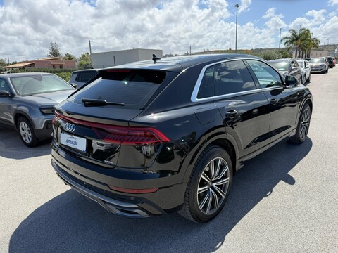 Audi Q8 50 TDI QUATTRO TIPTRONIC S LINE EDITION Elettrica / Diesel