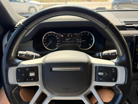 Land Rover Defender 90 3.0D l6 200 CV MHEV SE AUTO Diesel