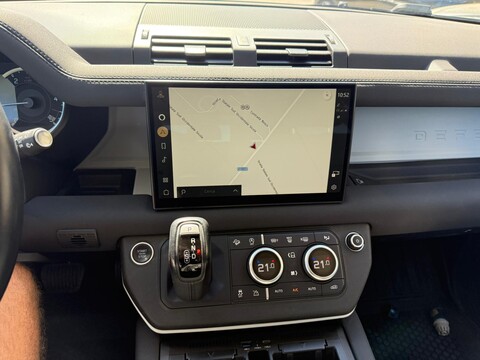 Land Rover Defender 90 3.0D l6 200 CV MHEV SE AUTO Diesel