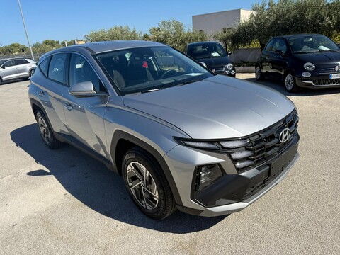 Hyundai Tucson 1.6 CRDi 115 CV 2WD XTECH KM0 MY25 Diesel