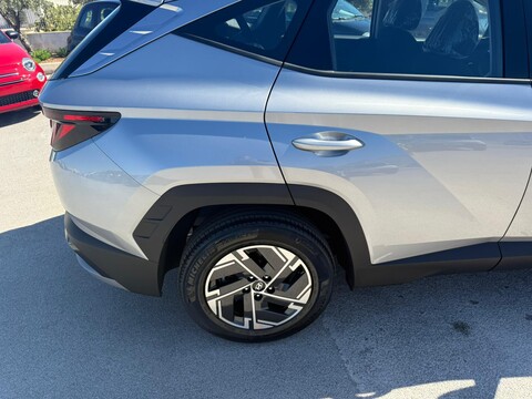 Hyundai Tucson 1.6 CRDi 115 CV 2WD XTECH KM0 MY25 Diesel