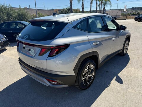 Hyundai Tucson 1.6 CRDi 115 CV 2WD XTECH KM0 MY25 Diesel