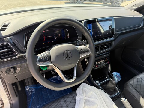 Volkswagen T-Cross 1.0 TSI 115 CV R LINE PLUS KM0 MY25 Benzina