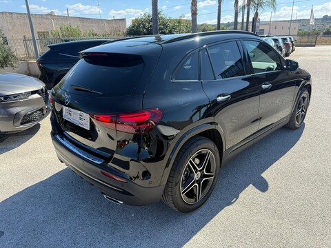 Mercedes-Benz GLA 200 d 150 CV AMG LINE PREMIUM NIGHT EDITION AUTOMATIC Diesel