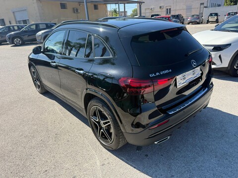Mercedes-Benz GLA 200 d 150 CV AMG LINE PREMIUM NIGHT EDITION AUTOMATIC Diesel