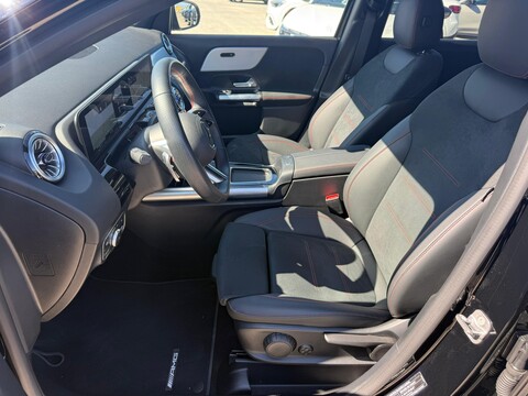 Mercedes-Benz GLA 200 d 150 CV AMG LINE PREMIUM NIGHT EDITION AUTOMATIC Diesel