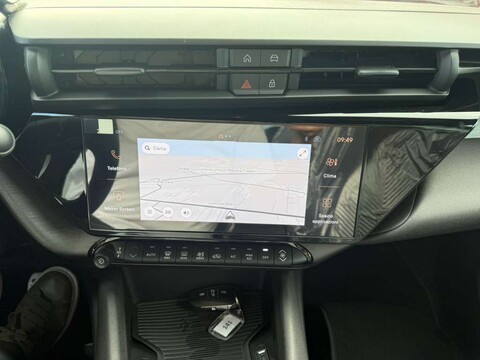 Alfa Romeo Junior 1.2 HYBRID 145 CV EDCT6 SPECIALE MY25 B-COLOR Elettrica / Benzina