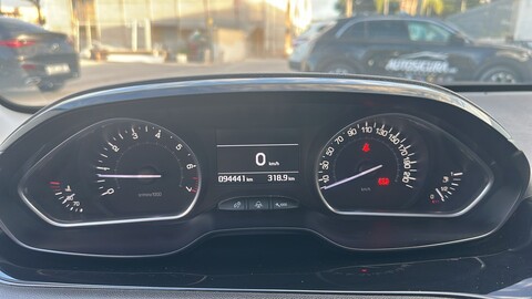 Peugeot 208 1.2 PURETECH 83 CV S&S ALLURE Benzina