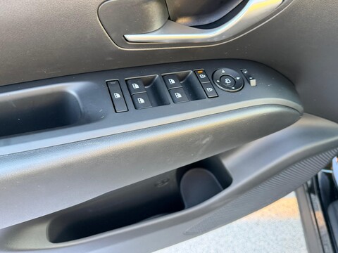 Hyundai Tucson 1.6 CRDi 48V BUSINESS 2WD DCT KM0 MY25 Elettrica / Diesel