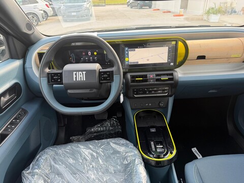 Fiat Grande Panda 1.2 HYBRID 110 CV EDCT LA PRIMA KM0 MY25 Elettrica / Benzina