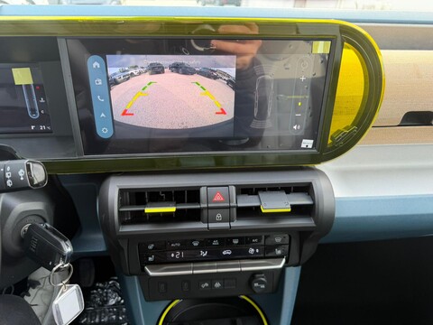 Fiat Grande Panda 1.2 HYBRID 110 CV EDCT LA PRIMA KM0 MY25 Elettrica / Benzina