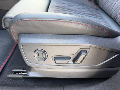 Audi Q5 SPB 40 TDI QUATTRO STRONIC S LINE EDITION KM0 MY25 Diesel