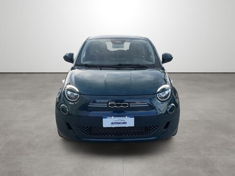 Fiat 500 e ICON 118 CV 320 KM AUTONOMIA KM0 Elettrica