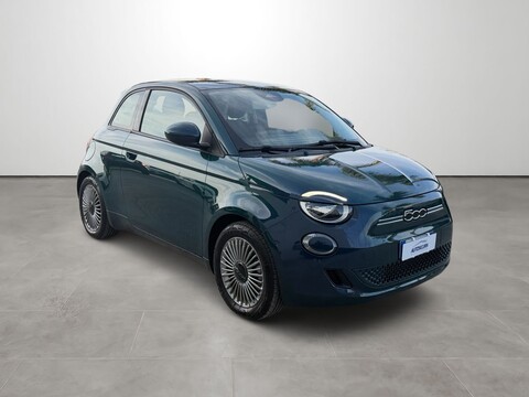 Fiat 500 e ICON 118 CV 320 KM AUTONOMIA KM0 Elettrica