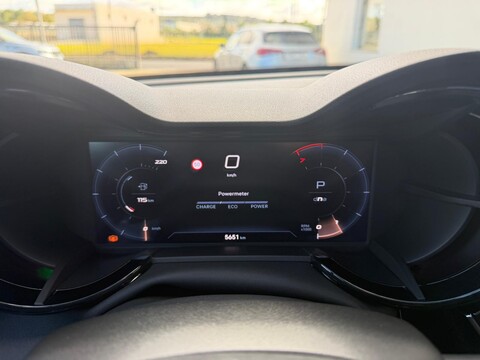 Alfa Romeo Junior 1.2 HYBRID 136 CV EDCT6 SPECIALE MY25 + TETTO Elettrica / Benzina