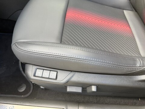 Alfa Romeo Junior 1.2 HYBRID 136 CV EDCT6 SPECIALE MY25 + TETTO Elettrica / Benzina