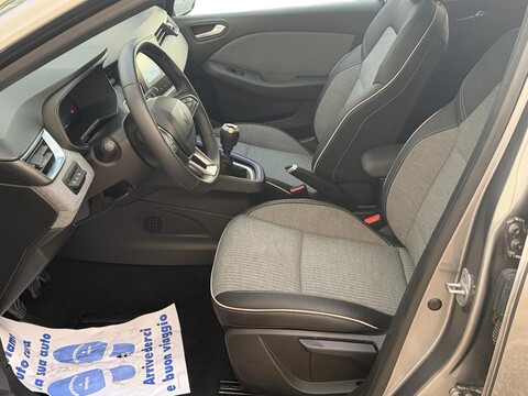 Renault Clio 1.0 TCE 90 CV TECHNO MY25 Benzina