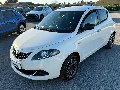 Lancia Ypsilon 1.0 FIREFLY 70 CV HYBRID GOLD PLUS MY23 Elettrica / Benzina