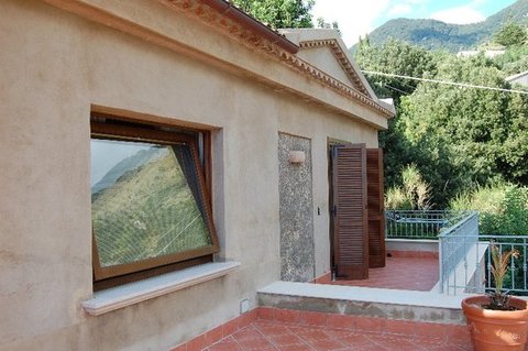 Infissi in legno Sidel Leader