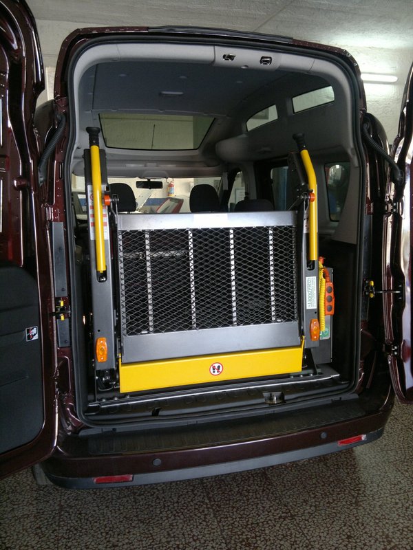 Allestimento EXTRA Fiat Doblò