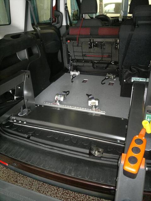 Allestimento EXTRA Fiat Doblò