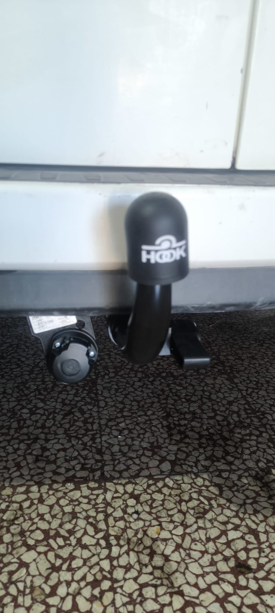 Installazione Ganci di traino