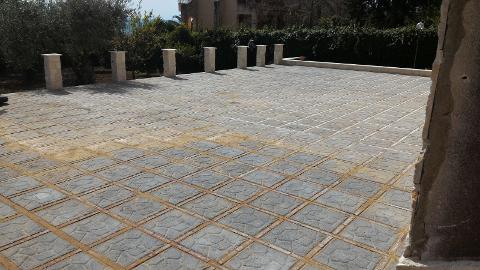 Pavimenti in cemento vibrati Manufatti in Cemento Fortunato