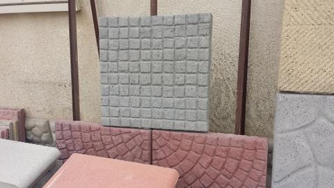 Pavimenti in cemento vibrati Manufatti in Cemento Fortunato