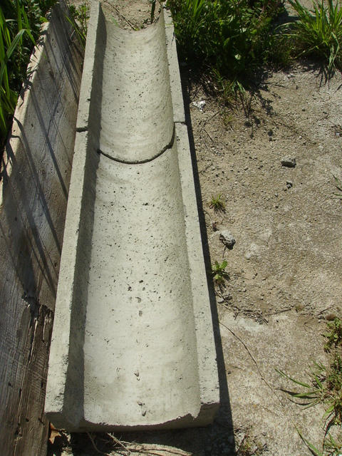 Canalette in cemento vibrato con innesto.  Manufatti in Cemento Fortunato  - Caltanissetta