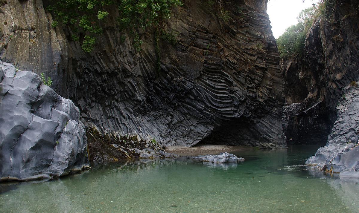 GOLE ALCANTARA