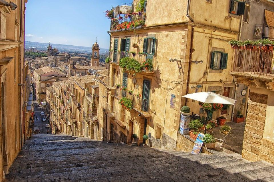 CALTAGIRONE