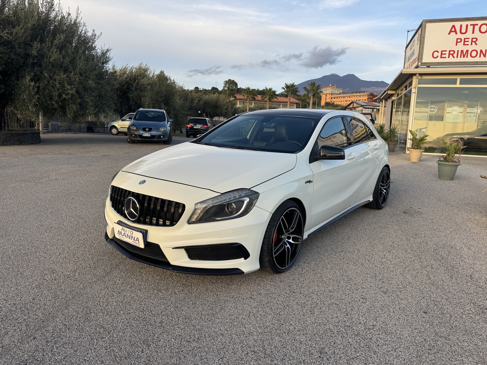 Mercedes-Benz A 45 AMG Benzina