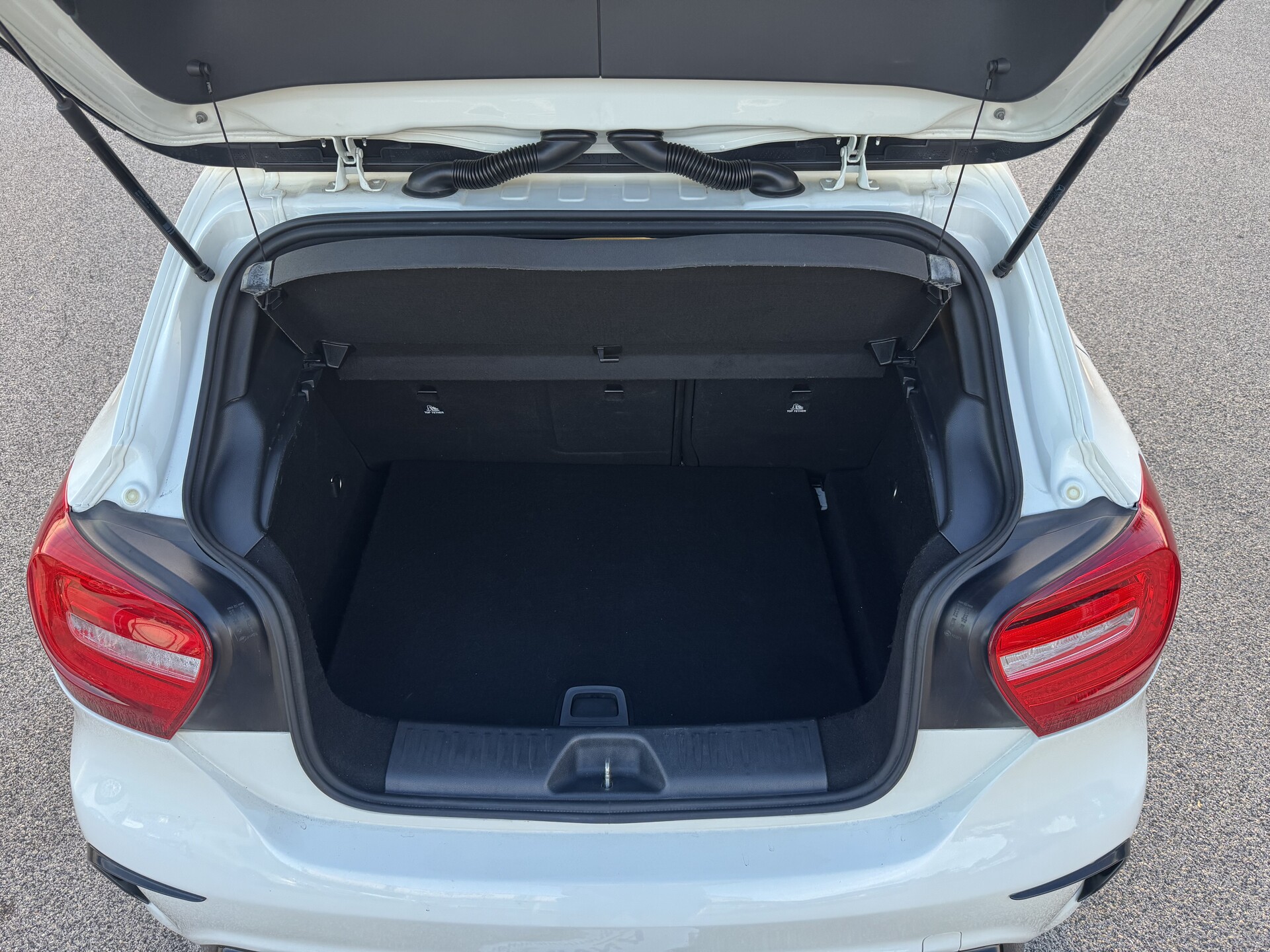 Mercedes-Benz A 45 AMG Benzina