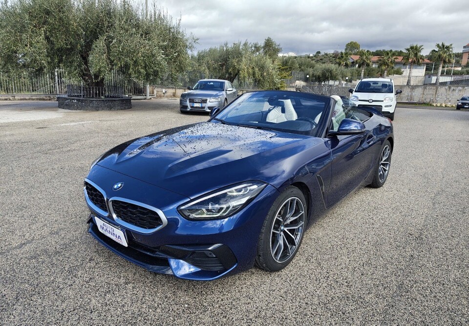 BMW Z4 s-drive Benzina