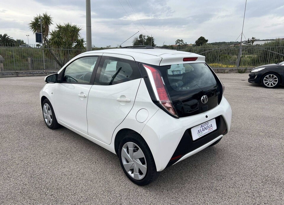 Toyota Aygo Benzina