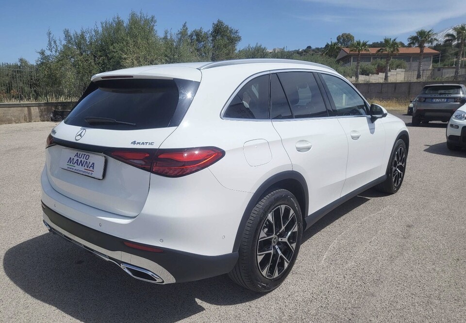 Mercedes-Benz GLC Elettrica / Diesel