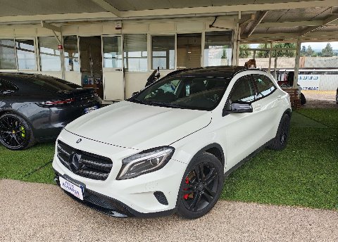 Mercedes-Benz GLA 200 D Diesel