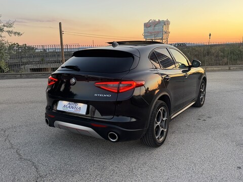 Alfa Romeo Stelvio Q4 Diesel