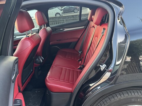 Alfa Romeo Stelvio Q4 Diesel