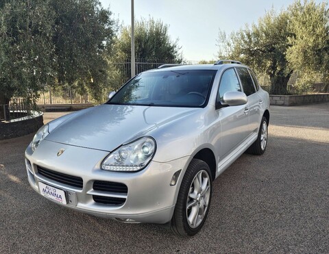 Porsche Cayenne GPL / Benzina