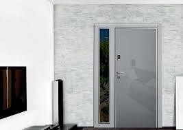 Porte Esterne Porta Blindata Con Vetro Moderna.Dierre Porte Blindate Con Pannelli In Alluminio O Vetro Che Donano Un Design Moderno Ed Innovativo Dierre Biancavilla Catania