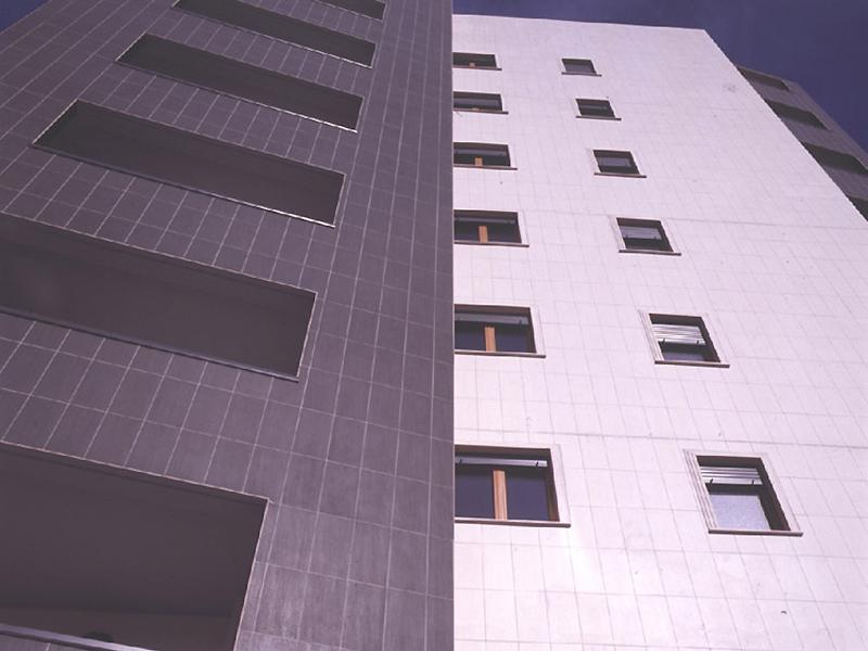 Casalgrande Padana METALWOOD Pavimento/rivestimento in gres porcellanato smaltato Granitoker