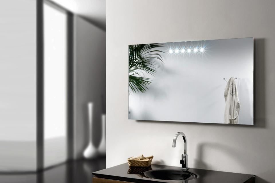 ARTELINEA illuminazione e accessori. Specchi originali con e senza illumnazione led incorporata ARTELINEA + SKIN