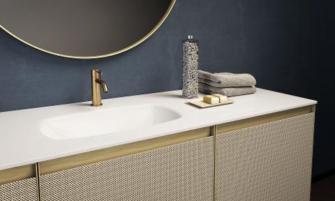 ARTELINEA illuminazione e accessori. Specchi originali con e senza illumnazione led incorporata ARTELINEA + SKIN