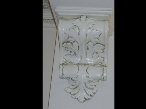 FALIS Cornici, Rosoni, Capitelli e Colonne in gesso  Falis