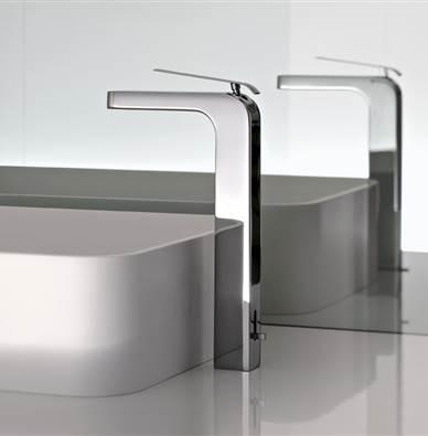 FANTINI rubinetteria Linee fluttuose per un Made in Italy d'eccellenza con sedi a new york  Fantini Rubinetteria bagno serie LAME' CROMO LUCIDO,KIT RUBINETTERIA COMPLETA BAGNO