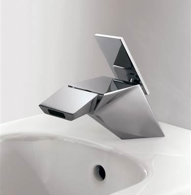 FANTINI rubinetteria Linee fluttuose per un Made in Italy d'eccellenza con sedi a new york  Fantini Rubinetteria bagno serie LAME' CROMO LUCIDO,KIT RUBINETTERIA COMPLETA BAGNO