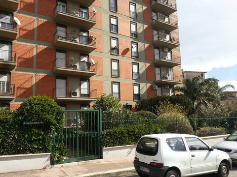 Magazzino / Deposito in Vendita a Palermo