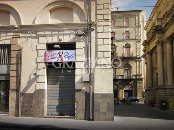 Negozio in Vendita a Caltagirone (Catania)