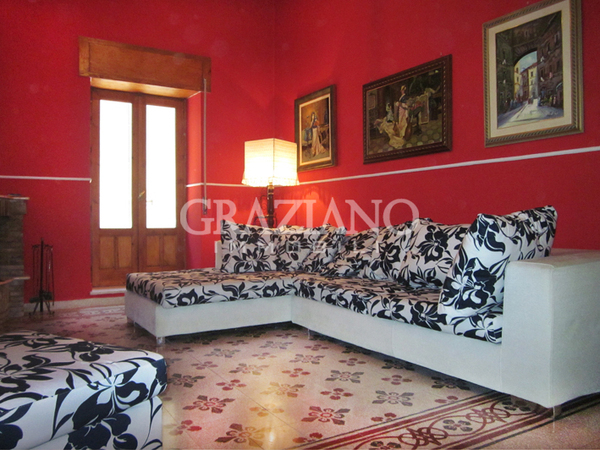 Appartamento in Vendita a Caltagirone (Catania)